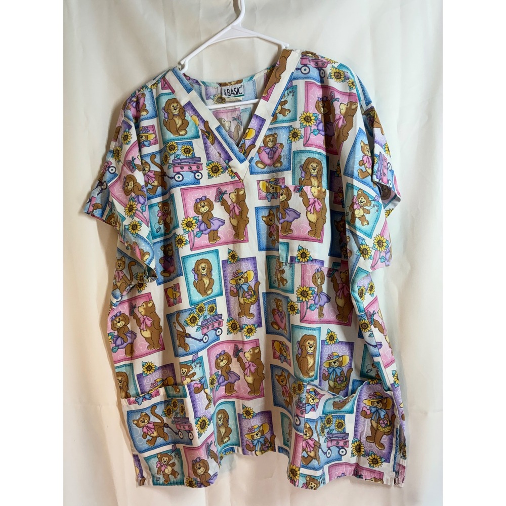 SIMPLY BASIC Womens 2XL Teddy Bear Print Scrub Top V Neck Short Sleeve